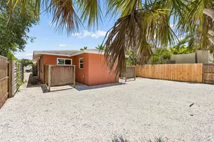 6219 2nd Ave S, Saint Petersburg, FL 33707 - Photo 21