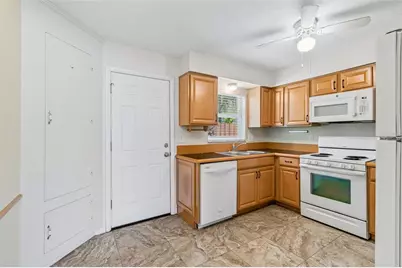 6219 2nd Avenue S, Saint Petersburg, FL 33707 - Photo 9