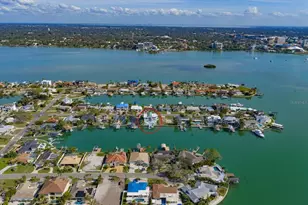 42 Midway Island, Clearwater Beach, FL 33767 - Photo 37