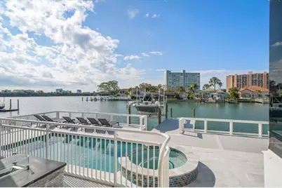 42 Midway Island, Clearwater Beach, FL 33767 - Photo 33
