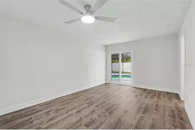 8170 22nd Avenue N, Saint Petersburg, FL 33710 - Photo 31