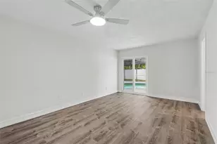 8170 22nd Ave N, Saint Petersburg, FL 33710 - Photo 33