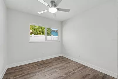 8170 22nd Avenue N, Saint Petersburg, FL 33710 - Photo 25