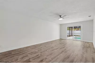 8170 22nd Avenue N, Saint Petersburg, FL 33710 - Photo 13