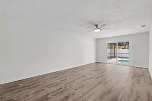 8170 22nd Ave N, Saint Petersburg, FL 33710 - Photo 13
