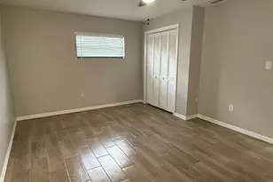 1008 N Bracewell Dr, Plant City, FL 33563 - Photo 9
