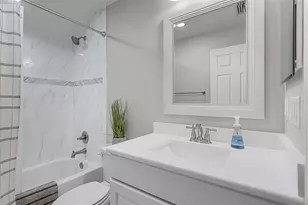 926 John Cressler Dr, Seffner, FL 33584 - Photo 43