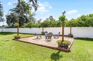 926 John Cressler Dr, Seffner, FL 33584 - Photo 47