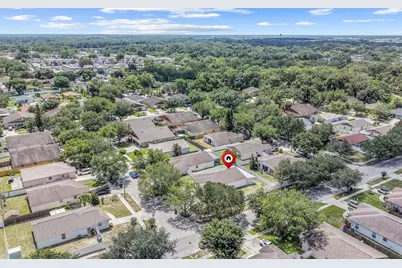 4801 Rock Fish Court, Tampa, FL 33617 - Photo 9