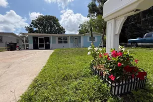 1650 Bold Ln, Holiday, FL 34691 - Photo 29