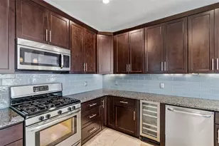 9828 Bridgeton Dr, Tampa, FL 33626 - Photo 21