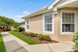 9828 Bridgeton Dr, Tampa, FL 33626 - Photo 7