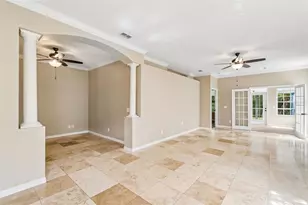 9828 Bridgeton Dr, Tampa, FL 33626 - Photo 13