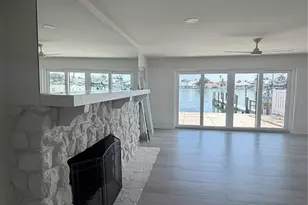 716 Bayway Blvd, Clearwater Beach, FL 33767 - Photo 17
