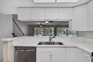 14846 Seminole Trail, Seminole, FL 33776 - Photo 21