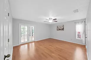 878 Rustic Oaks Dr, Palm Harbor, FL 34684 - Photo 23