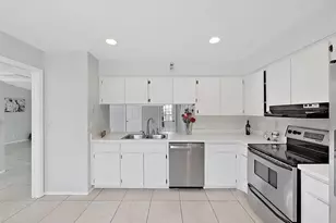 878 Rustic Oaks Dr, Palm Harbor, FL 34684 - Photo 17