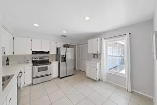 878 Rustic Oaks Dr, Palm Harbor, FL 34684 - Photo 15