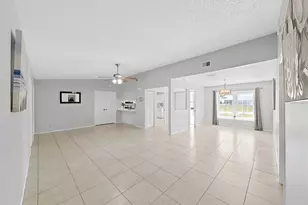 878 Rustic Oaks Dr, Palm Harbor, FL 34684 - Photo 7