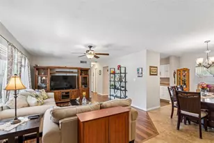 2085 68th Ave S, Saint Petersburg, FL 33712 - Photo 5