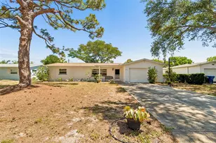 2085 68th Ave S, Saint Petersburg, FL 33712 - Photo 1