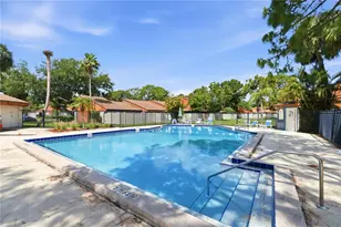 2052 Sunset Point Rd, Clearwater, FL 33765 - Photo 27