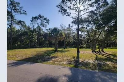 2075 S Colonial Avenue, Homosassa, FL 34448 - Photo 5