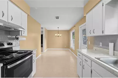 5435 Tangerine Drive, Zephyrhills, FL 33542 - Photo 15
