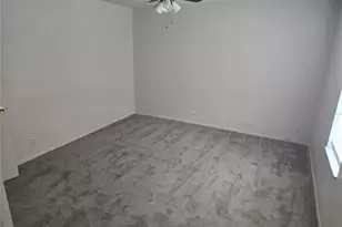 843 41st St S, Saint Petersburg, FL 33711 - Photo 9