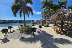 7600 Sun Island Dr S, South Pasadena, FL 33707 - Photo 21