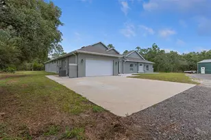 14610 Hidden Deer Trl, Brooksville, FL 34614 - Photo 3