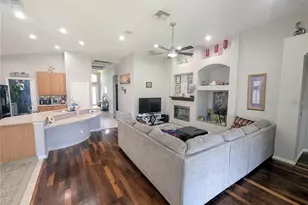 11236 Blacksmith Dr, Tampa, FL 33626 - Photo 7