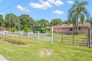 2442 Shirah Rd, Auburndale, FL 33823 - Photo 3