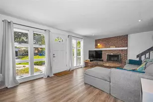 380 Colonial Ct, Dunedin, FL 34698 - Photo 5