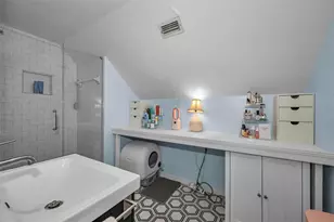 380 Colonial Ct, Dunedin, FL 34698 - Photo 23