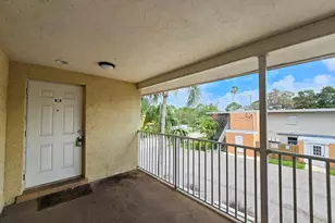 117 N Evergreen Ave, Clearwater, FL 33755 - Photo 3