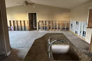 540 NW 7th Ave, Crystal River, FL 34428 - Photo 3