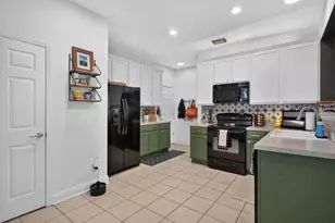 6918 Rock Springs Way, Tampa, FL 33625 - Photo 15