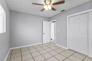 605 S Florida Ave, Tarpon Springs, FL 34689 - Photo 13