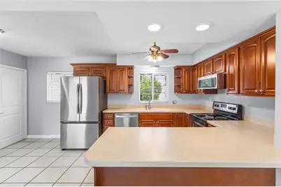 605 S Florida Avenue, Tarpon Springs, FL 34689 - Photo 7