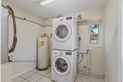 605 S Florida Avenue, Tarpon Springs, FL 34689 - Photo 19
