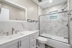 6810 Livingston Ave N, Saint Petersburg, FL 33702 - Photo 13