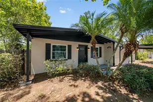 7402 Wishing Well Ct, Tampa, FL 33619 - Photo 3