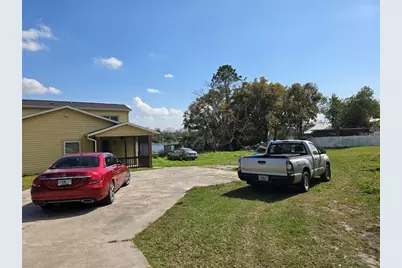8725 Twin Lakes Boulevard, Tampa, FL 33614 - Photo 5