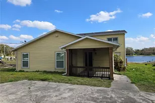 8725 Twin Lakes Blvd, Tampa, FL 33614 - Photo 9