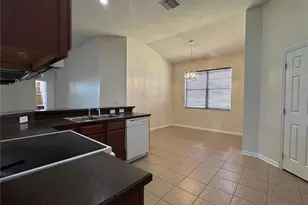 317 Down Pine Dr, Seffner, FL 33584 - Photo 13