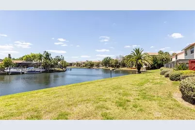 10438 Saint Tropez Place, Tampa, FL 33615 - Photo 23