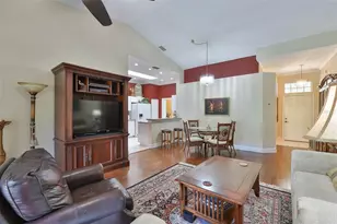 2411 New Haven Cir, Sun City Center, FL 33573 - Photo 13