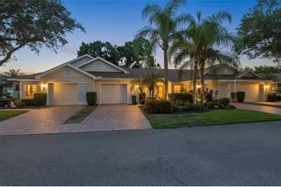 2411 New Haven Circle #70, Sun City Center, FL 33573 - Photo 3