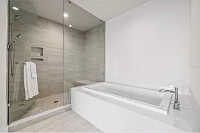 301 1st Street S #803, Saint Petersburg, FL 33701 - Photo 27